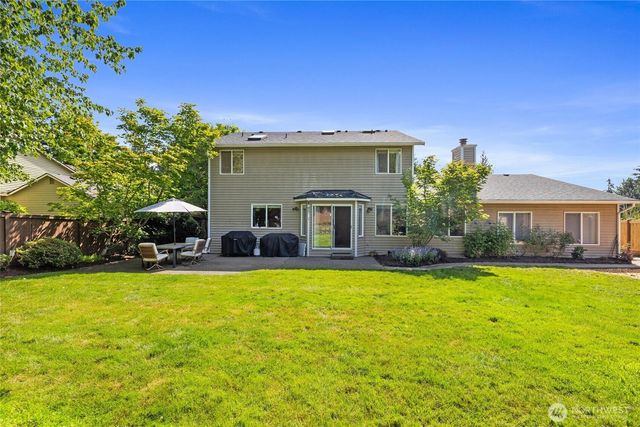 2204 112th Drive NE, Lake Stevens, WA 98258