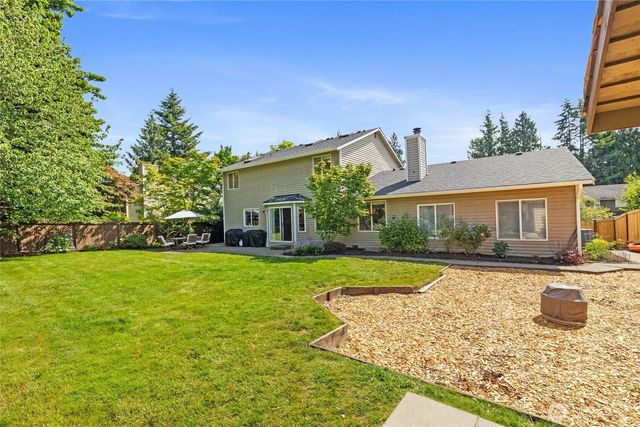 2204 112th Drive NE, Lake Stevens, WA 98258