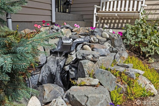 2204 112th Drive NE, Lake Stevens, WA 98258