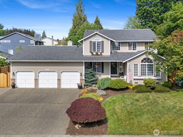 2204 112th Drive NE, Lake Stevens, WA 98258