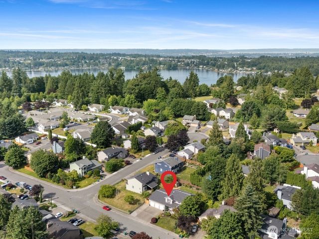 2204 112th Drive NE, Lake Stevens, WA 98258