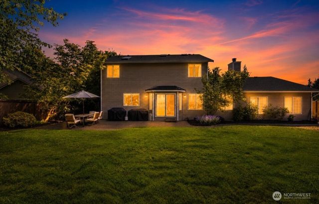 2204 112th Drive NE, Lake Stevens, WA 98258