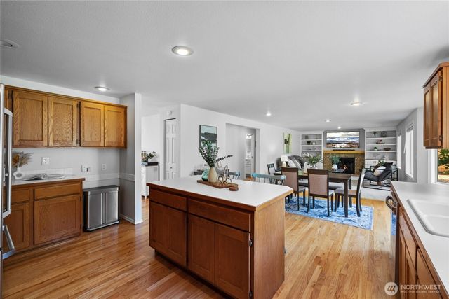 2204 112th Drive NE, Lake Stevens, WA 98258