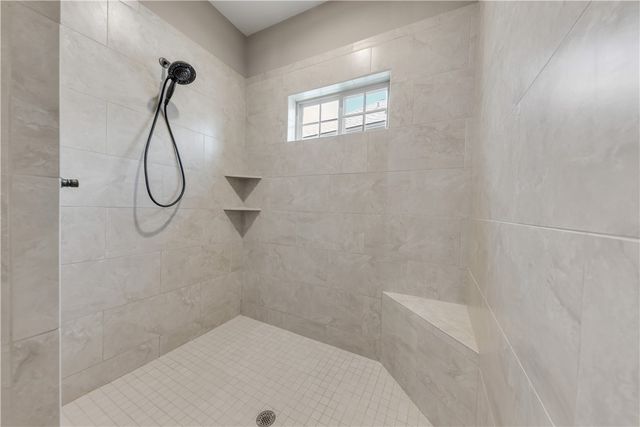 3520 Foxcroft Path, Bryan, TX 77808