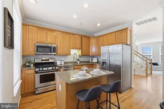 2322 LANGSTON BLVD, Arlington, VA 22201