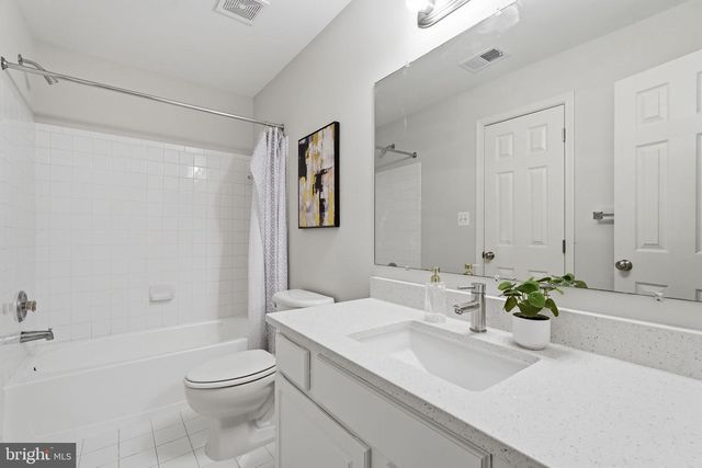 2322 LANGSTON BLVD, Arlington, VA 22201