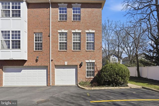 2322 LANGSTON BLVD, Arlington, VA 22201