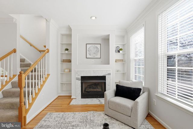 2322 LANGSTON BLVD, Arlington, VA 22201