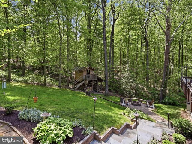 11930 HENDERSON RD, Clifton, VA 20124