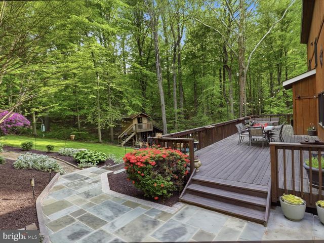 11930 HENDERSON RD, Clifton, VA 20124