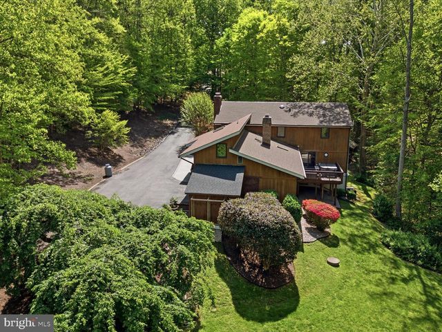 11930 HENDERSON RD, Clifton, VA 20124