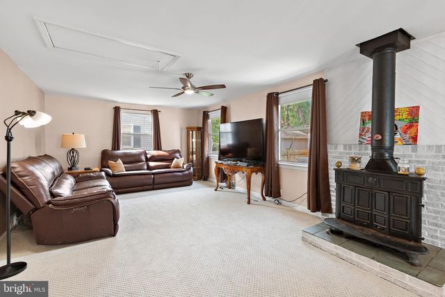3456 SOLLERS POINT RD, Baltimore, MD 21222