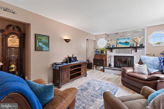 3456 SOLLERS POINT RD, Baltimore, MD 21222