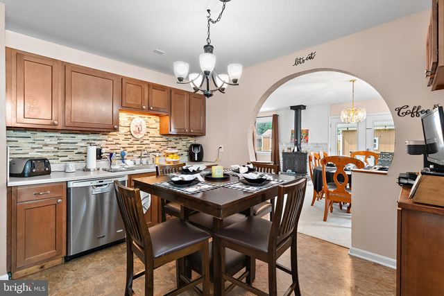 3456 SOLLERS POINT RD, Baltimore, MD 21222