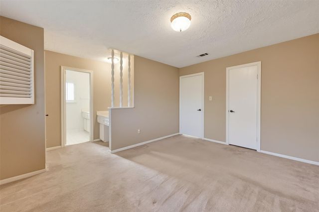 13719 Oakwood Lane, Sugar Land, TX 77498