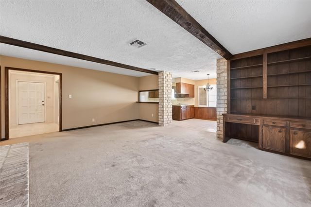 13719 Oakwood Lane, Sugar Land, TX 77498