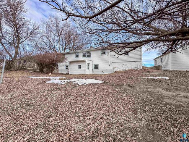 1213 S Splitrock Blvd Boulevard, Brandon, SD 57005