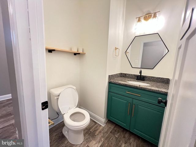 1697 RAVEN DR, Chambersburg, PA 17202