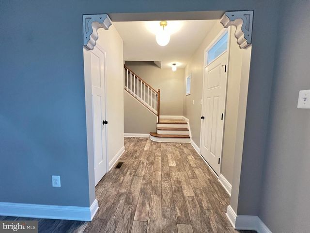 1697 RAVEN DR, Chambersburg, PA 17202