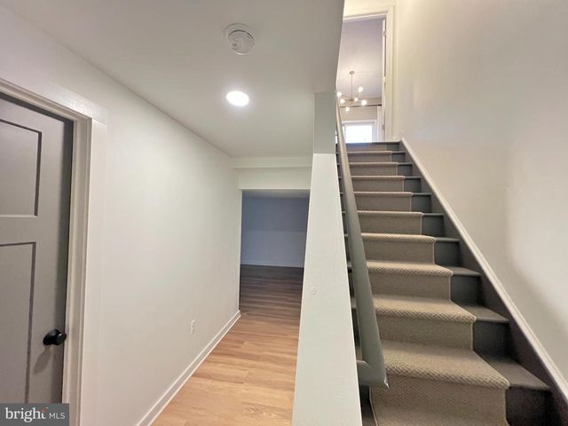 1697 RAVEN DR, Chambersburg, PA 17202