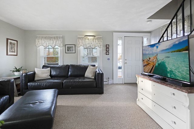 64 Second St, North Andover, MA 01845