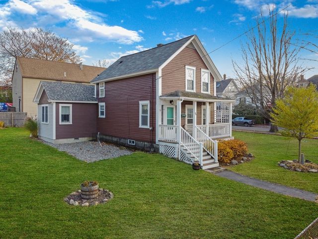 64 Second St, North Andover, MA 01845