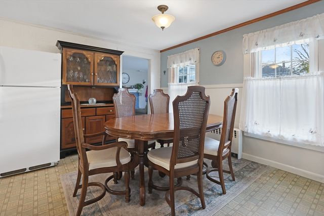 64 Second St, North Andover, MA 01845