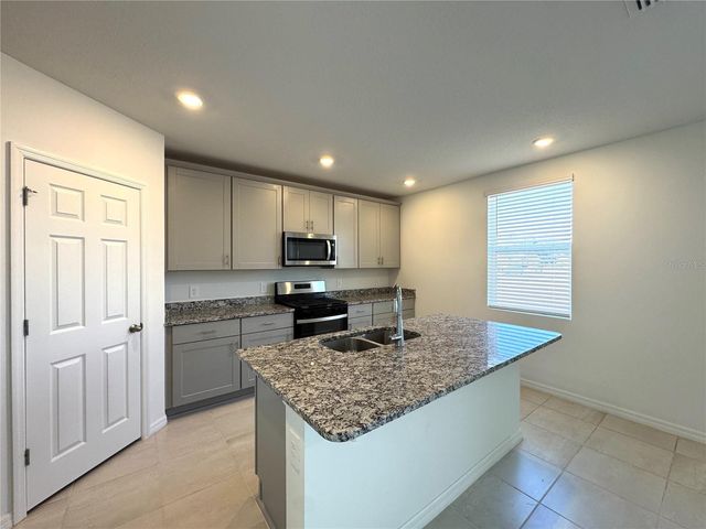 2958 SUNSTAR DRIVE, St Cloud, FL 34772