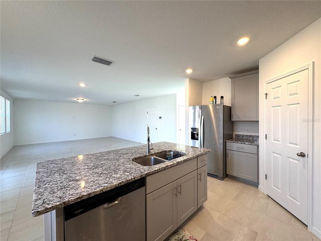 2958 SUNSTAR DRIVE, St Cloud, FL 34772