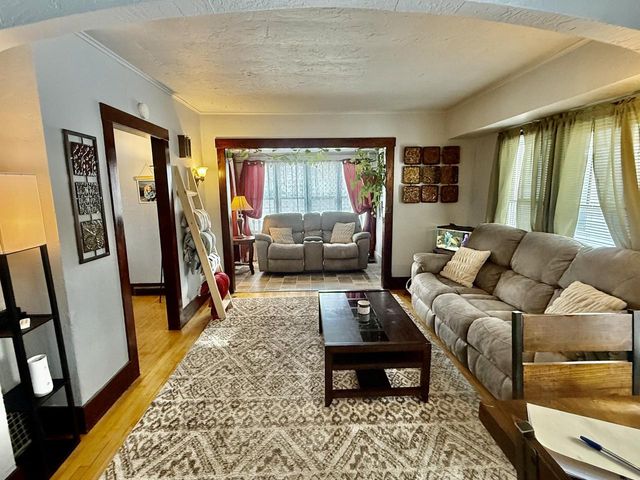 2324 Forest AVENUE, Two Rivers, WI 54241