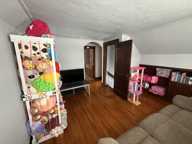 2324 Forest AVENUE, Two Rivers, WI 54241