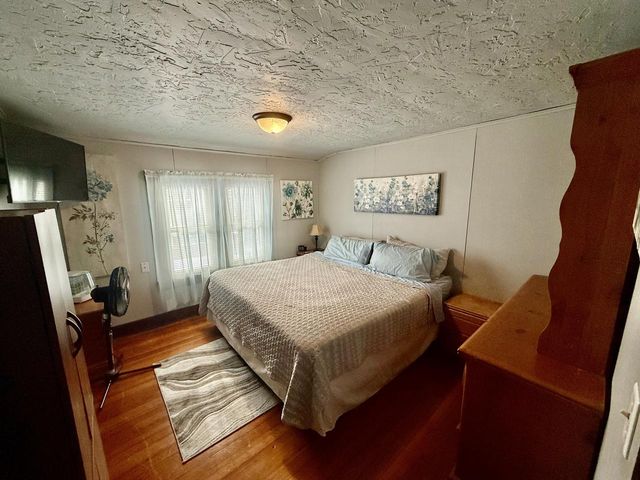 2324 Forest AVENUE, Two Rivers, WI 54241