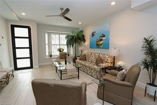 1165 4th ST S 2, Naples, FL 34102