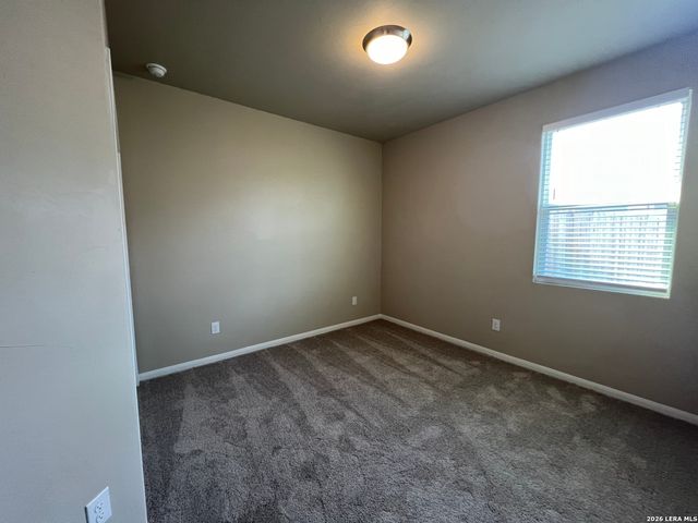 3500 TRIPPS PL, Seguin, TX 78155