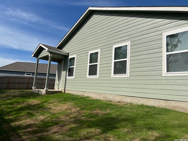 3500 TRIPPS PL, Seguin, TX 78155