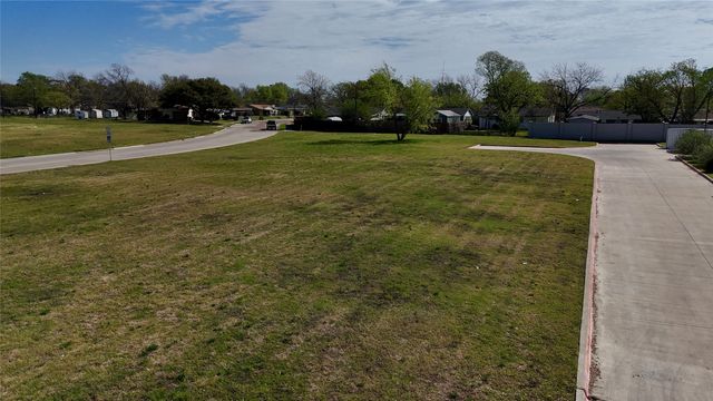 1200 Pioneer Road, Mesquite, TX 75149