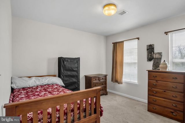 110 HIDDENWOOD DR, Harrisburg, PA 17110