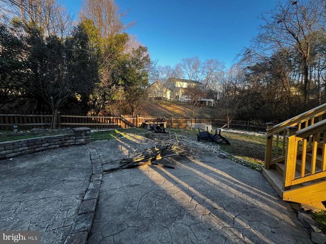 24 AURELIE DR, Fredericksburg, VA 22406