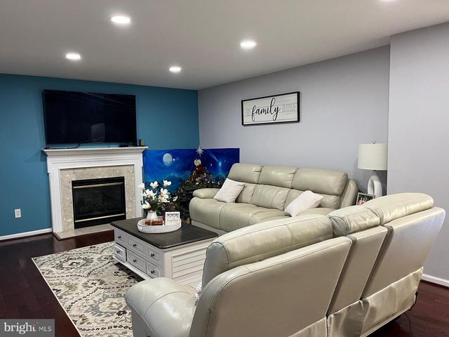 24 AURELIE DR, Fredericksburg, VA 22406