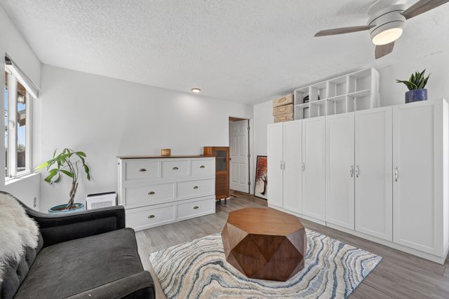 816 Acapulco Road NE, Rio Rancho, NM 87144