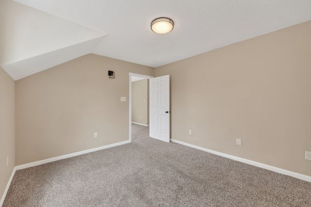 816 Acapulco Road NE, Rio Rancho, NM 87144