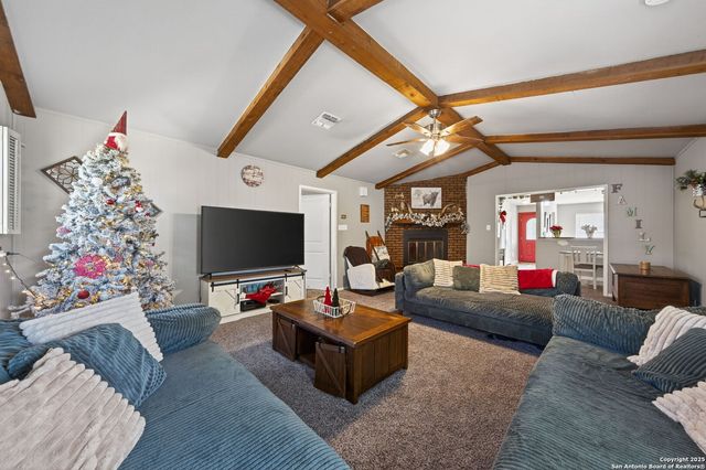 515 Mitchell, Schertz, TX 78154