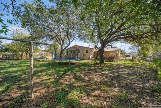 515 Mitchell, Schertz, TX 78154