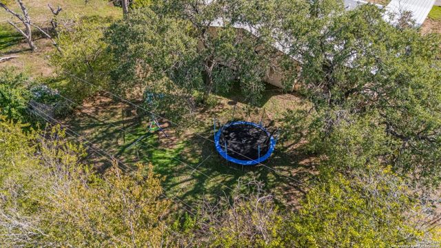 515 Mitchell, Schertz, TX 78154