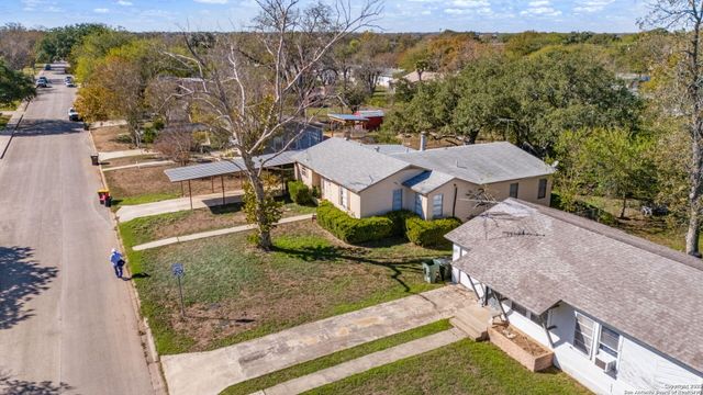 515 Mitchell, Schertz, TX 78154