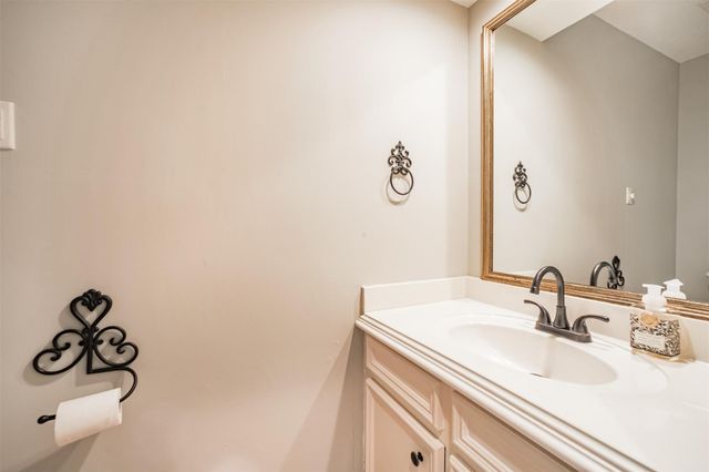 18335 Longmoor Drive Drive, Houston, TX 77084