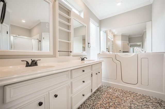 18335 Longmoor Drive Drive, Houston, TX 77084