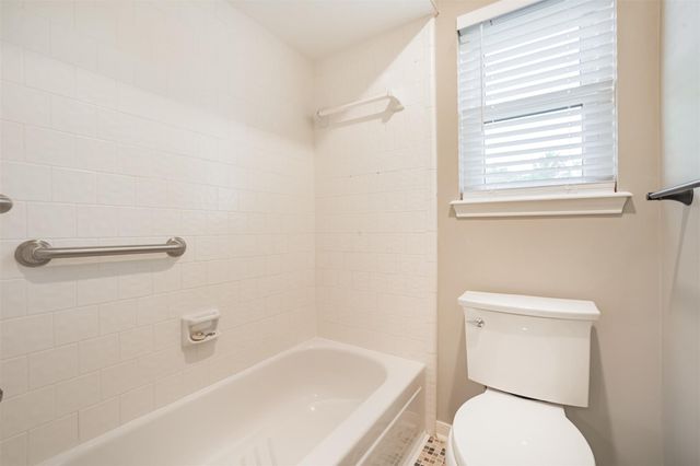 18335 Longmoor Drive Drive, Houston, TX 77084