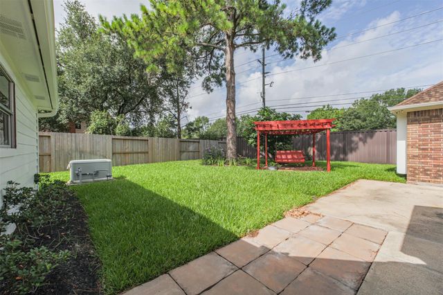 18335 Longmoor Drive Drive, Houston, TX 77084