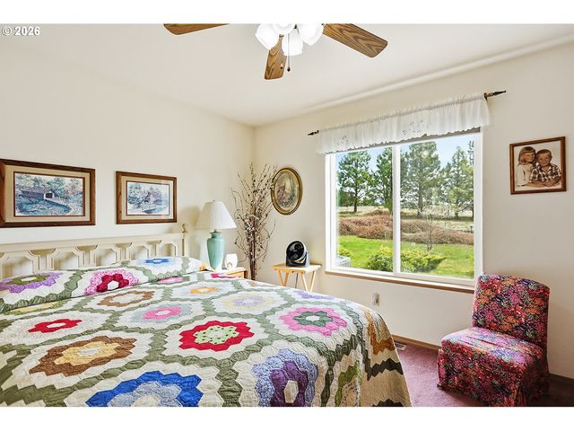 64 SEELY Dr, Goldendale, WA 98620